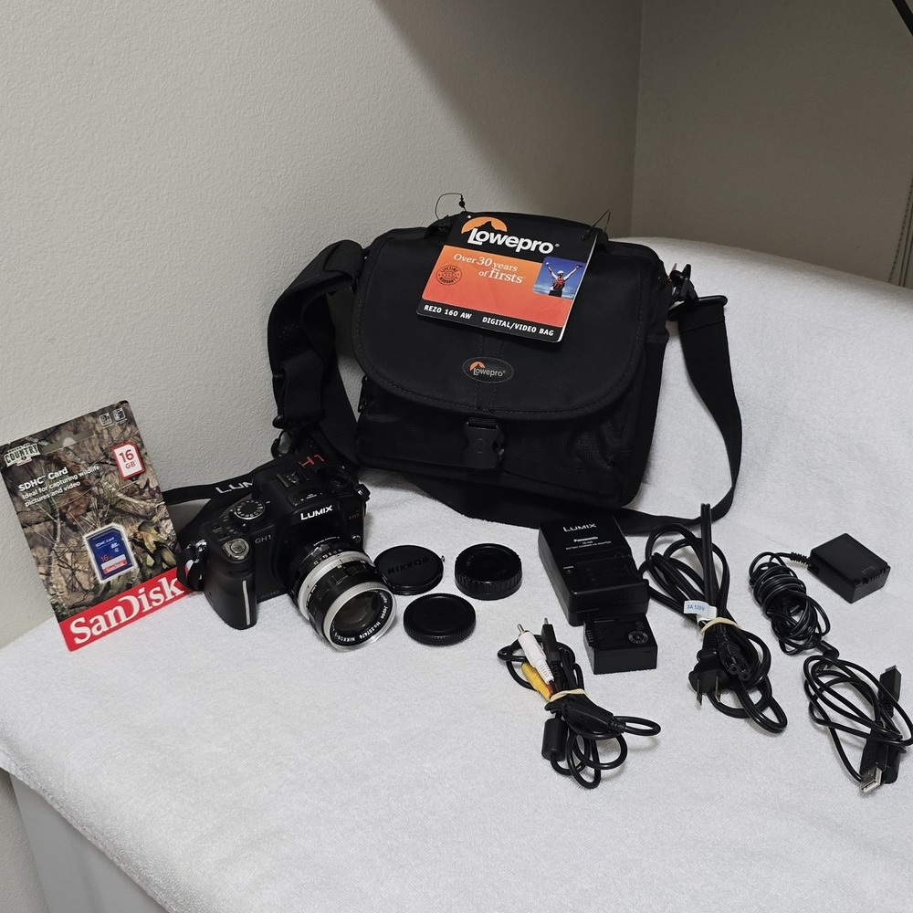 Panasonic Lumix DMC-GH1 Mirrorless Camera Bundle Nikon 35mm f/2.8 Lens‎